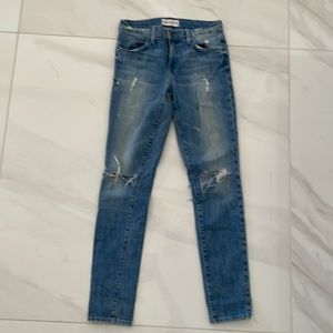 Wildfox Marianne Mid Rise Skinny Jeans size 26